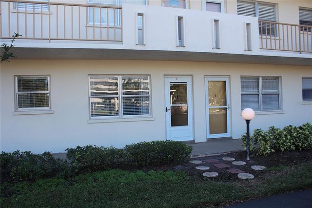 $149,900 | 4480 Ironwood Circle, Unit 107A | West Bradenton