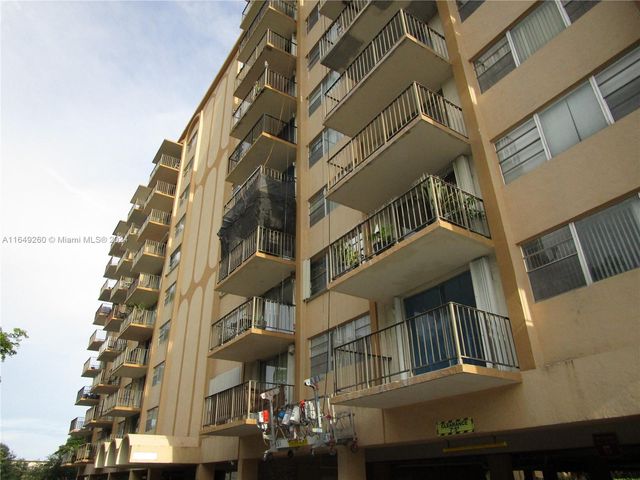 $250,000 | 1470 Northeast 125th Terrace, Unit 301 | Three Horizons North