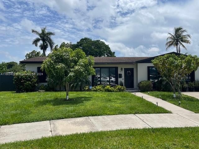 $4,000 | 18570 Southwest 93rd Avenue | Cutler Bay