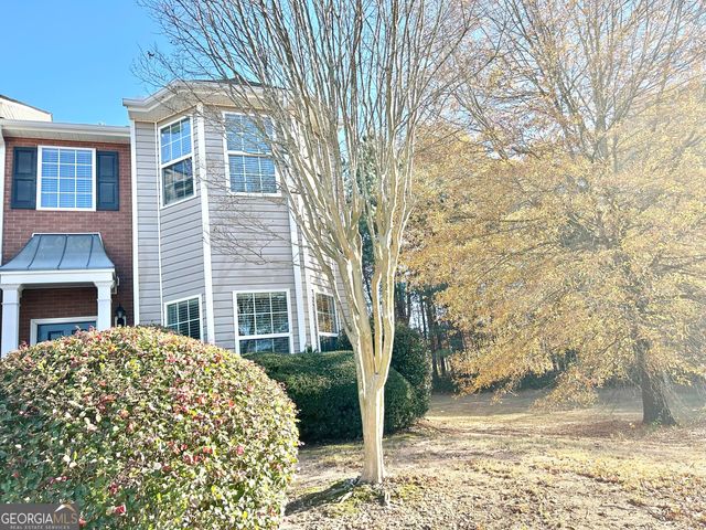 $234,900 | 6155 Capitol Knoll | Fairburn