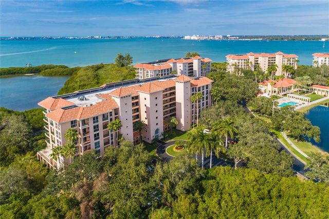 $930,000 | 4750 Dolphin Cay Lane South, Unit 308 | St. Petersburg