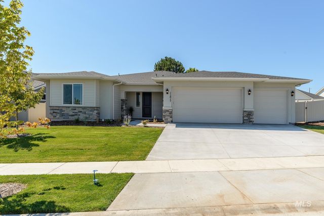 $689,995 | 17644 North Elk Fls Way | Nampa