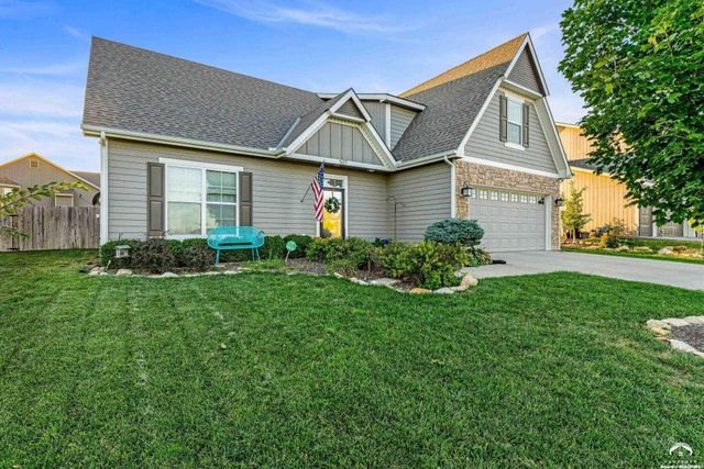 $449,900 | 507 North Daylily Drive | Stonegate