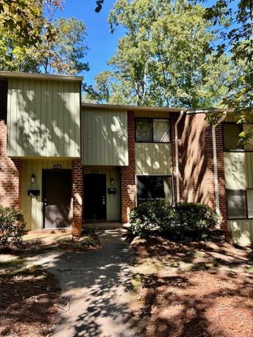 $1,300 | 1212 Teakwood Place | Avent West