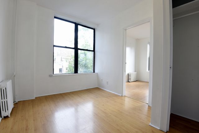 $3,100 | 154 Grand Street, Unit 11 | Williamsburg