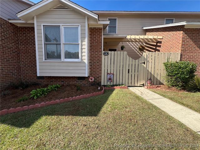 $162,000 | 4900 Independence Drive, Unit 9 | Lumberton