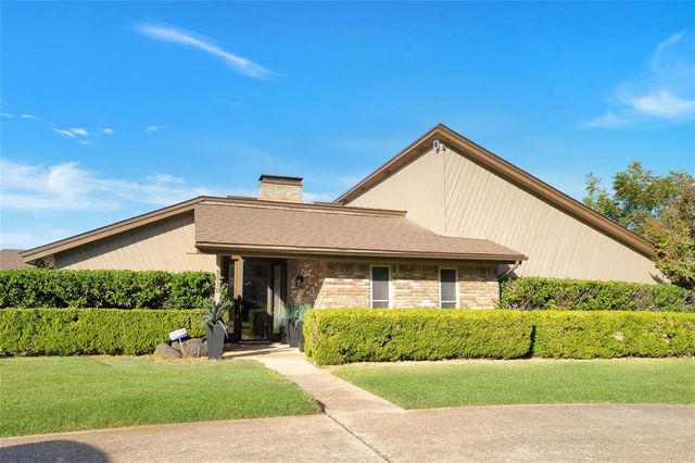 $825,000 | 2318 Sunnyvale Road | Grand Prairie