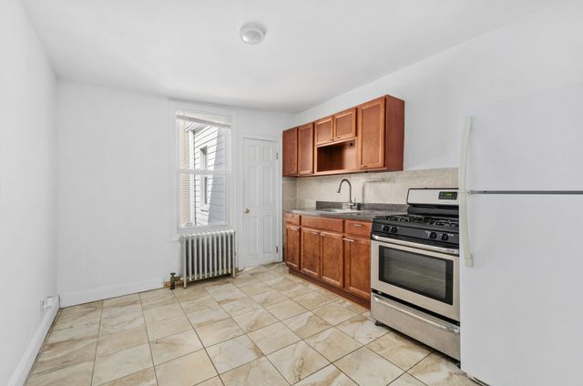 $2,500 | 269 Humboldt Street, Unit 2RR | Williamsburg