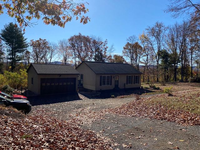 $380,000 | 125 Rocky Hill Road | Hadley