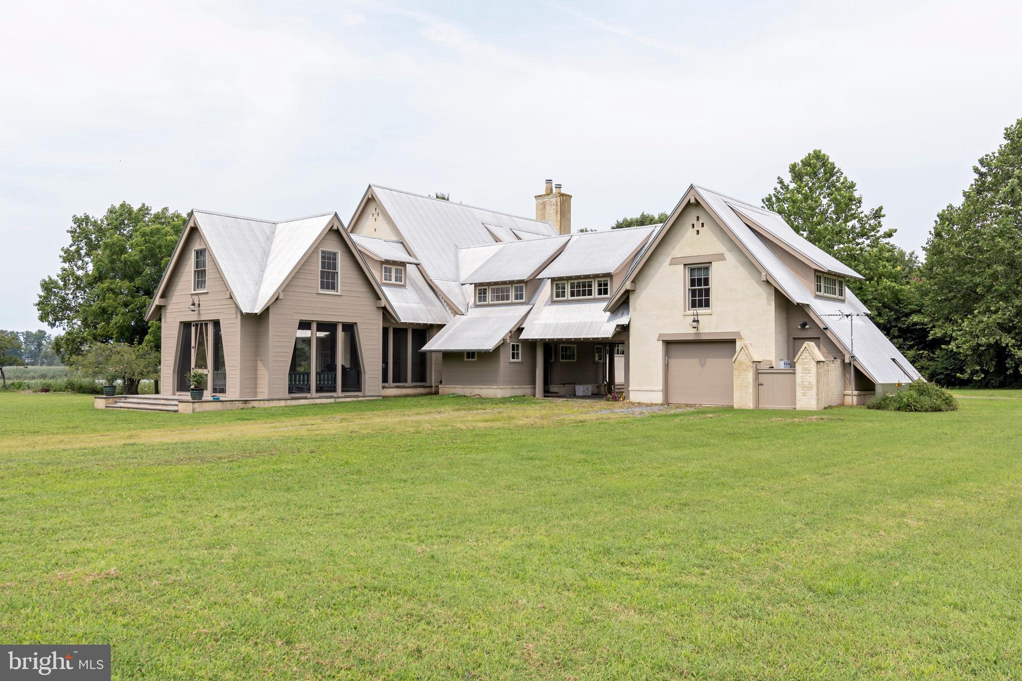 a view of a house with garden