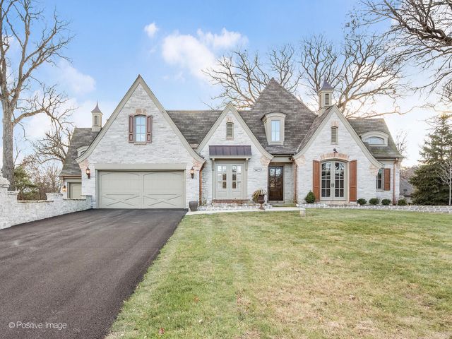 $1,095,000 | 29W221 Oak Knoll Road | Wayne Township - DuPage County