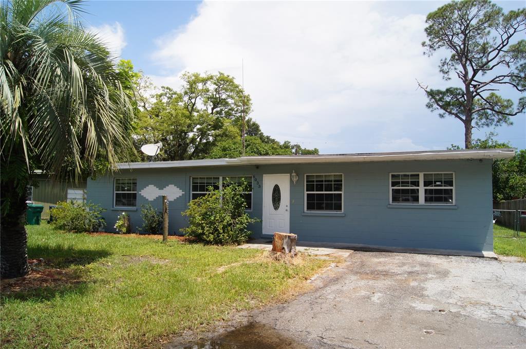 front view of house with a yard