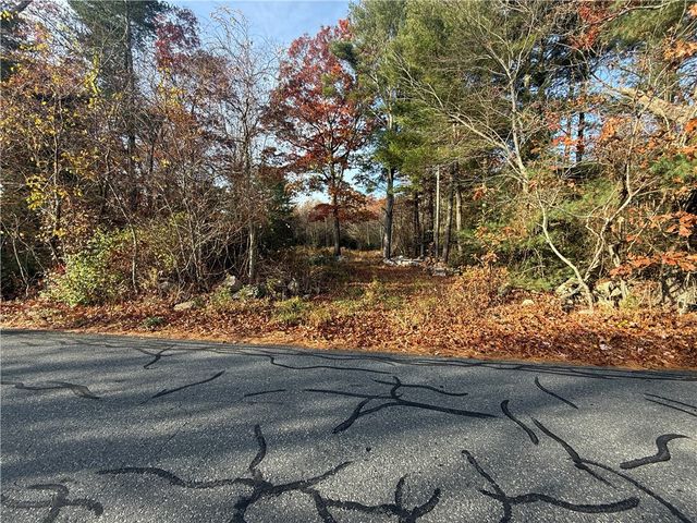 $269,900 | 0 Copicut Road | Fall River