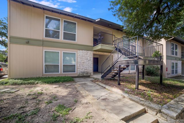 $180,000 | 100 Lorenz Road, Unit 701 | San Antonio