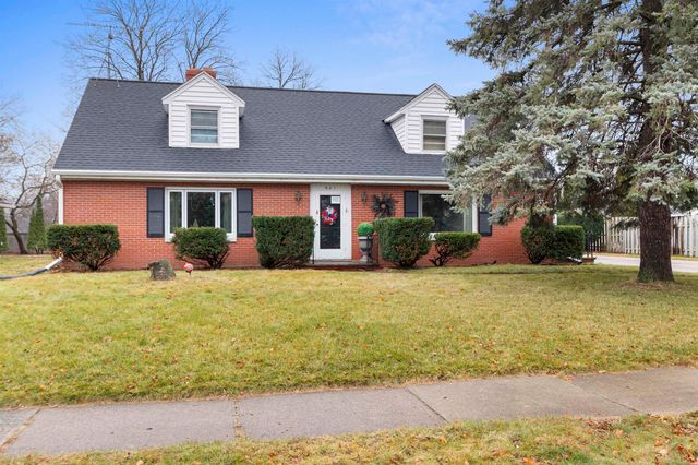 $388,000 | 901 East Grant Street | Huntley Houses