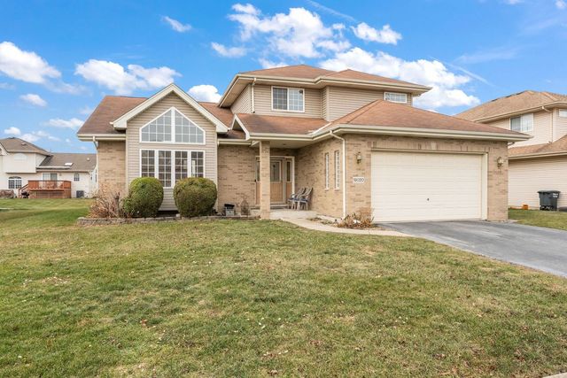 $465,000 | 18020 Charlotte Lane | Lansing