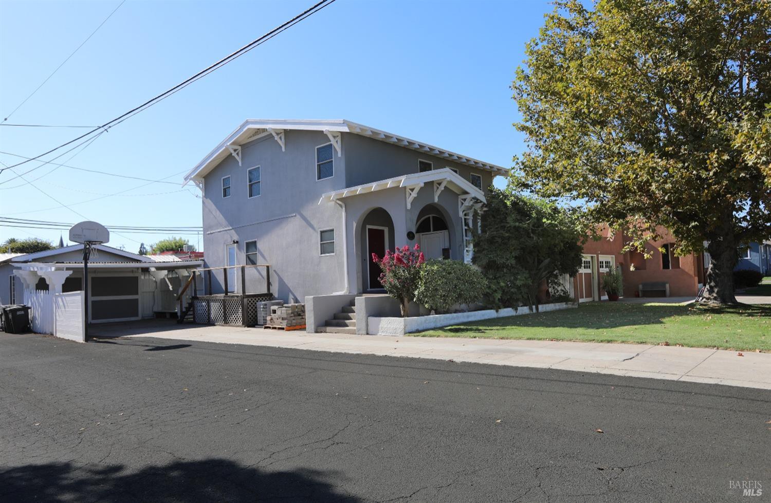 Knightsen Elementary School, 1923 Delta Rd, Knightsen, CA, Schools -  MapQuest