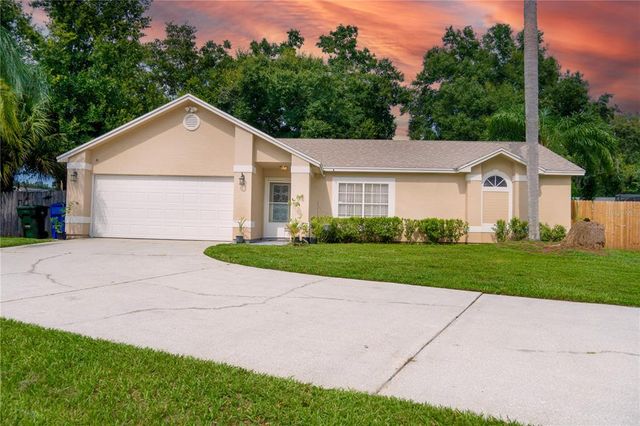 $399,900 | 6744 Lumberjack Lane | Ocoee