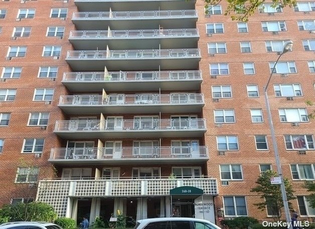 160-10 89th Avenue, Unit 10B, Queens, NY 11432 | Compass