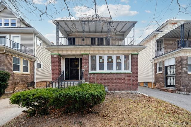 $249,900 | 141 Donaldson Road | Hamlin Park