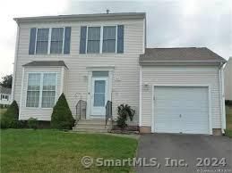 $2,600 | 37 Heather Lane, Unit 37 | Suffield