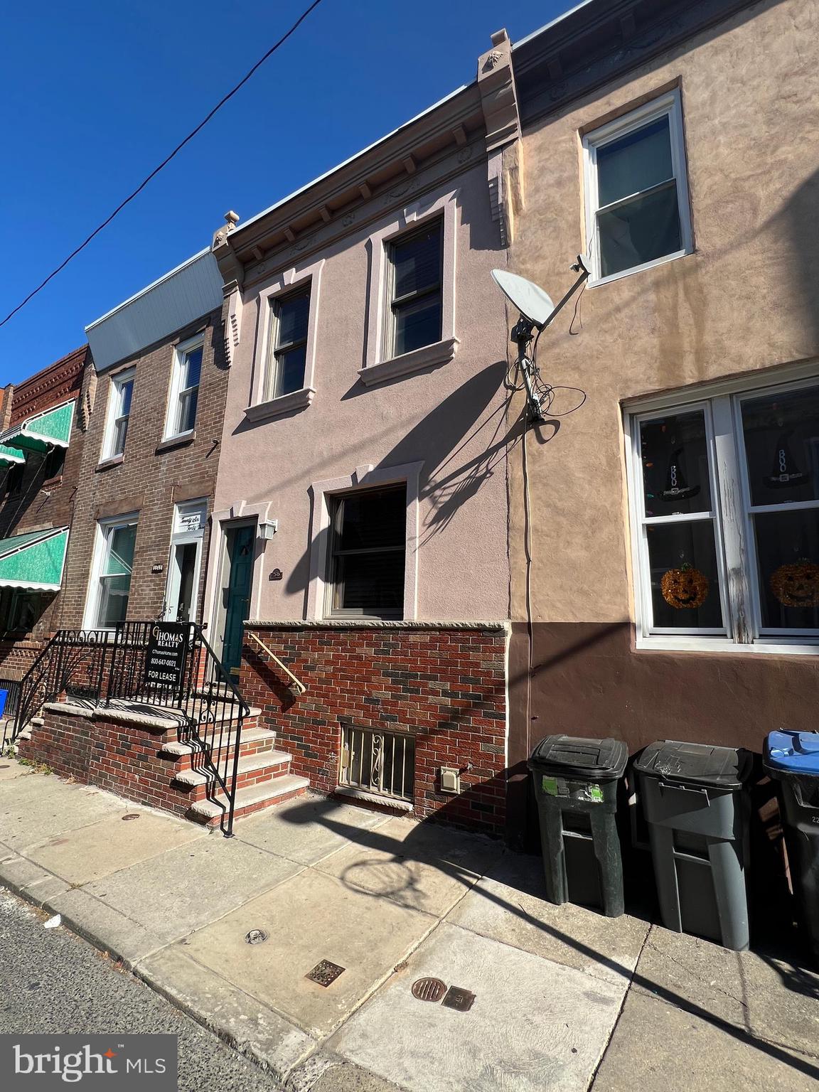 a view of a house with street