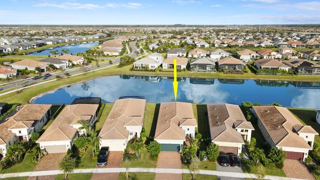 $459,900 | 9220 Southwest Michele Way Port | Verano