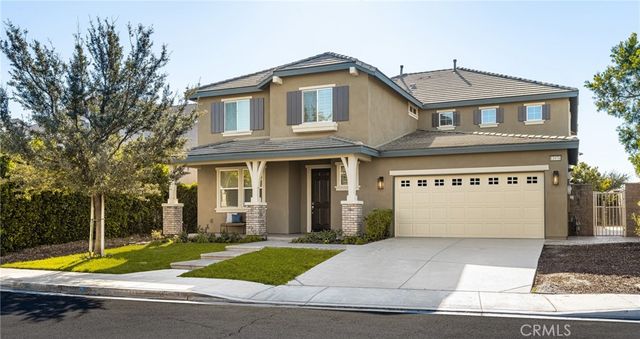 $999,900 | 11976 Berlyn Dove Court | Mira Loma