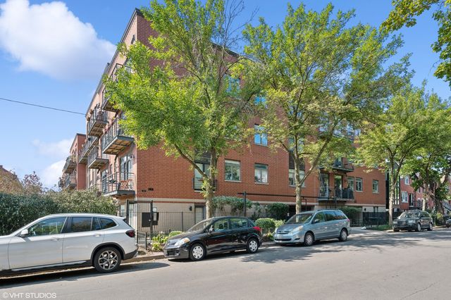 $499,000 | 1830 North Winchester Avenue, Unit 316 | Bucktown