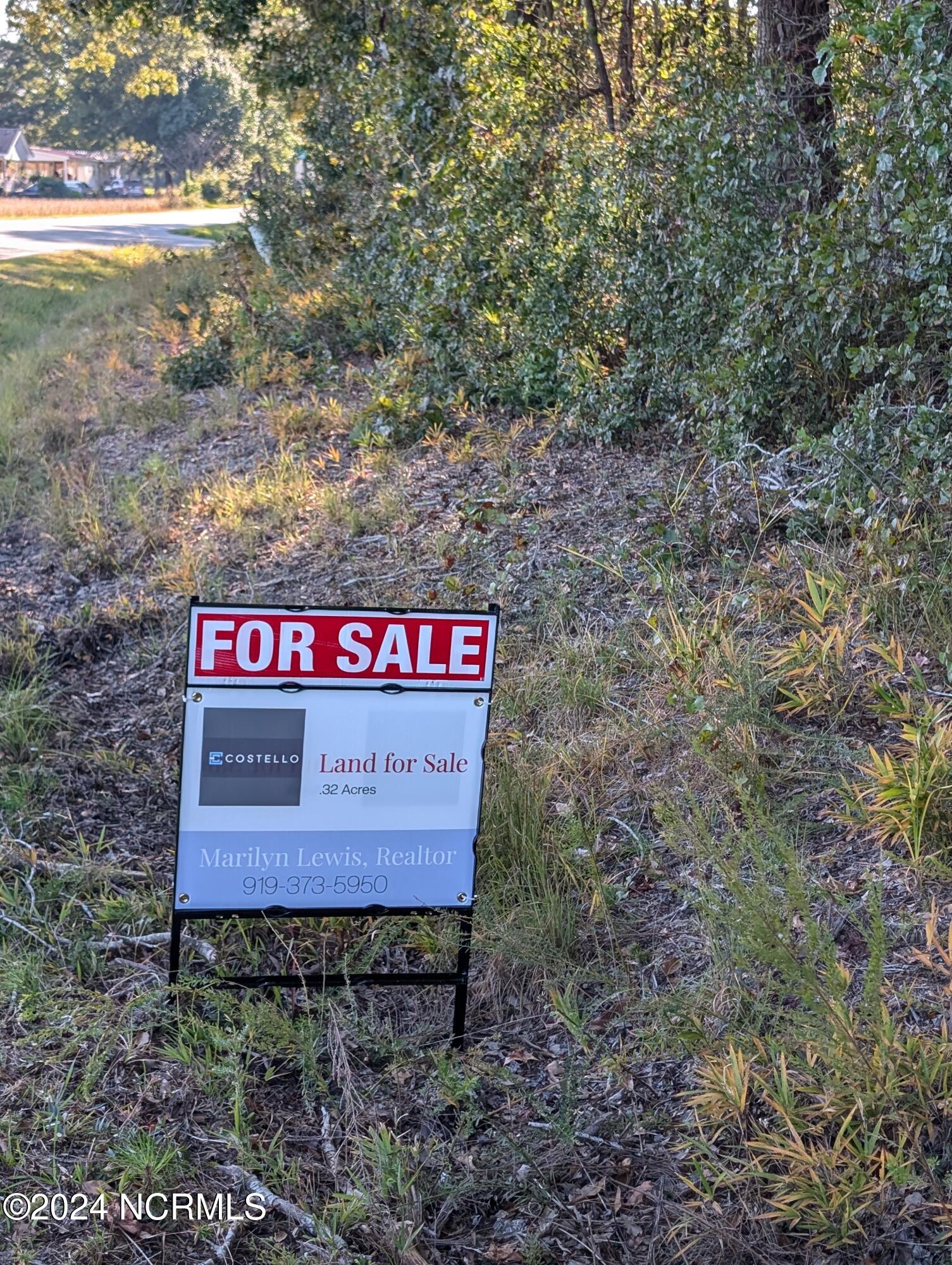 Land Photo with Signage