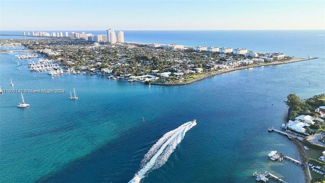 $1,875,000 | 184 Lake Drive, Unit 4202 | Palm Beach Shores