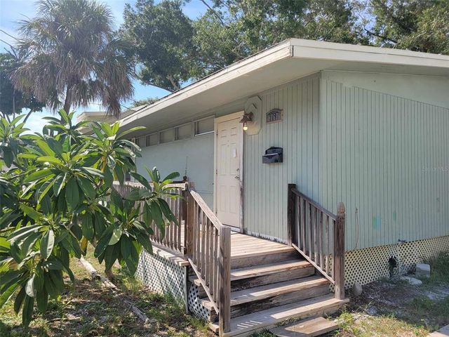 $1,699 | 1767 Fruitville Road | Gillespie Park