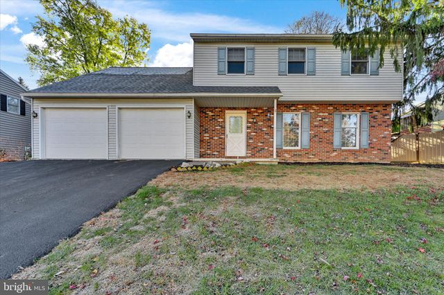 $399,900 | 2114 Gring Drive | Drexelwood