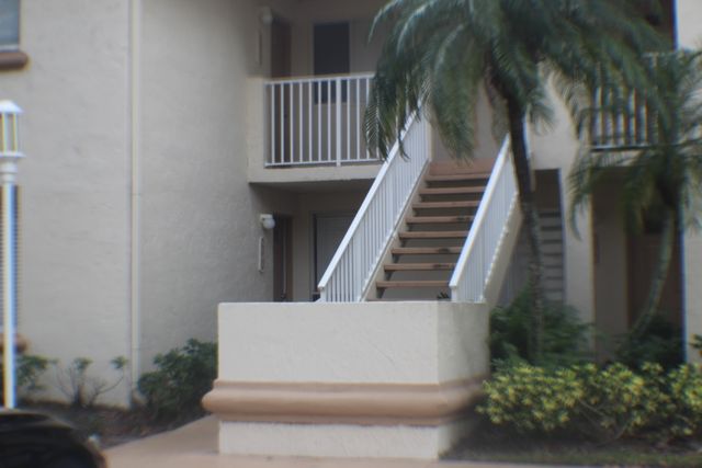 $2,050 | 5101 Glenmoor Drive | The Villages of Palm Beach Lakes