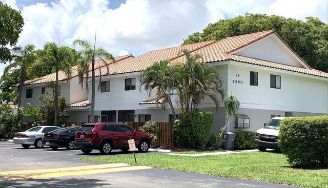 $3,600 | 7890 Lago Del Mar Drive, Unit 144 | Boca del Mar