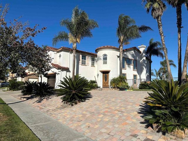 $1,050,000 | 1165 Surf Crest Drive | Ocean Crest