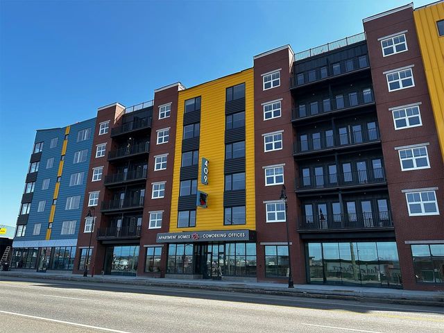 $1,749 | 409 Elm Street, Unit 315 | Warehouse District