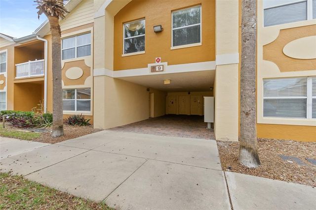 $156,000 | 4600 East Moody Boulevard, Unit 9F | Palm Pointe Condominiums