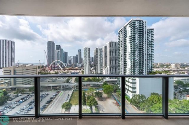 $568,000 | 1600 Northeast 1st Avenue, Unit 1507 | Omni