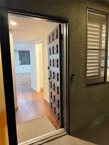 $3,100 | 211 South Wilson Avenue, Unit 109 | Southeast Pasadena