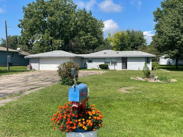 $207,000 | 2322 260 Street | Lake Marshall Township - Lyon County