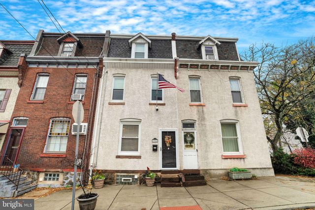 $415,000 | 3926 Manayunk Avenue | Roxborough