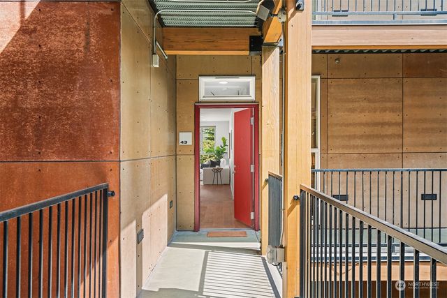 $499,950 | 66 Bell Street, Unit A43 | Belltown