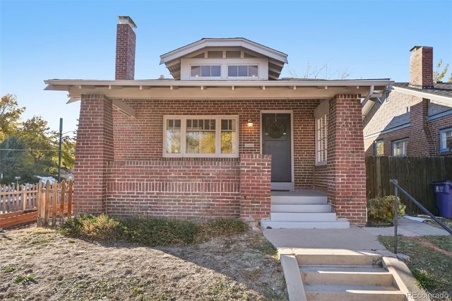 $999,950 | 601 Jackson Street | Capital Avenue