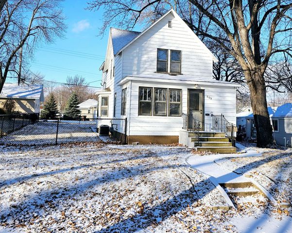 $150,000 | 809 North 7th Street | Montevideo