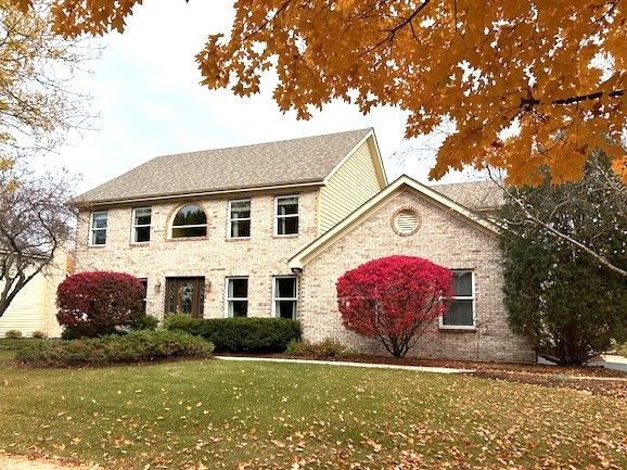 $640,000 | 4431 Dairymans Circle | Naperville