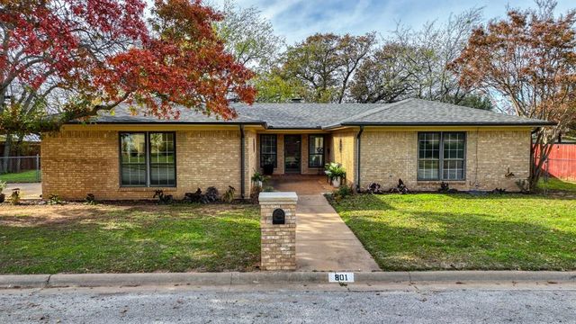 $339,000 | 801 Hoffman Drive | Mineral Wells