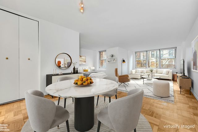 $540,000 | 207 East 74th Street, Unit 3K | Lenox Hill