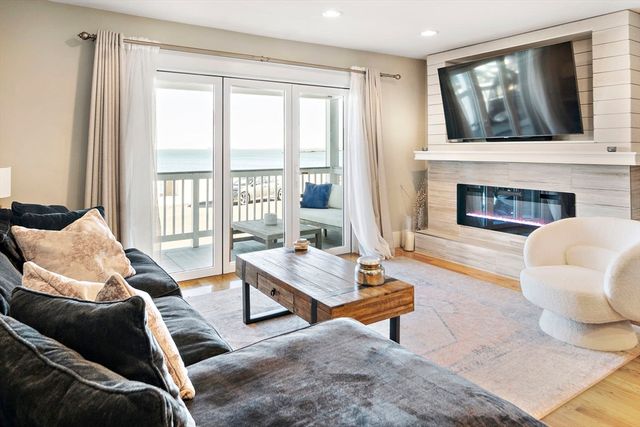 $449,900 | 249 Winthrop Shore Drive, Unit 1 | Winthrop