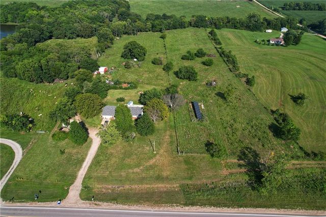 $585,000 | 3242 K-237 Highway | Kentucky Township - Jefferson County